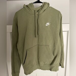 nike sweatshirt